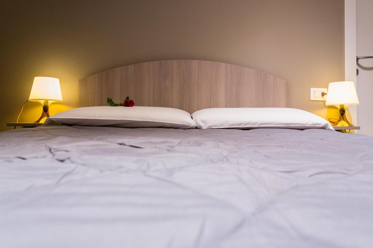 Hh Hermoso Housing Alessandria Kültér fotó